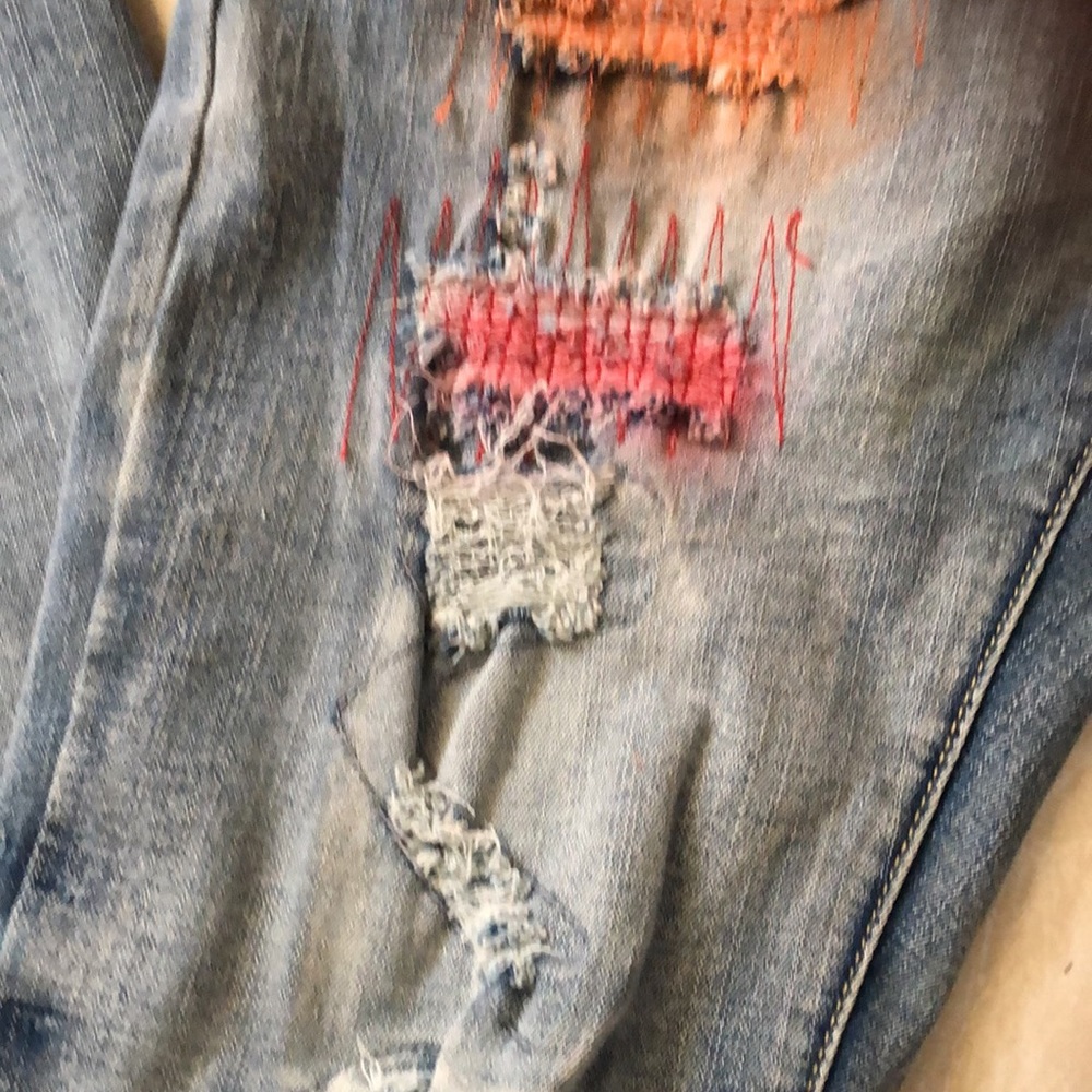 Bleecker and Mercer skinny Jean distressed with colored stitching. Unique.  NWT - Picture 4 of 7